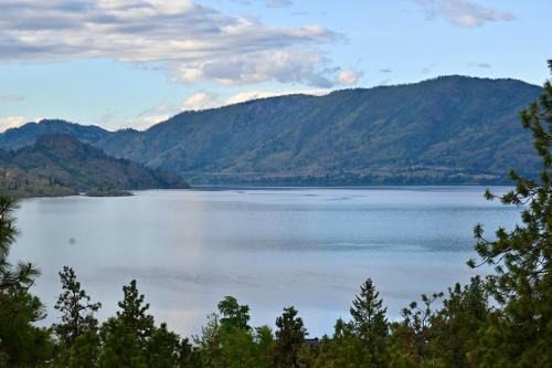 Central Okanagan Apartamento | Desert Pines Holiday Getaway