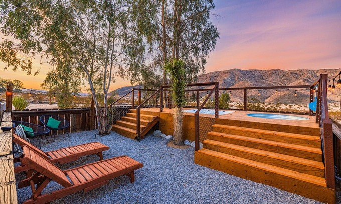 Indian Cove Casa | Desert Playground - hot tub, dipping pool, hammocks, stargazing, dog friendly!