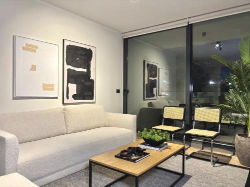 Vitacura Apartamento | Design and comfort in Vitacura