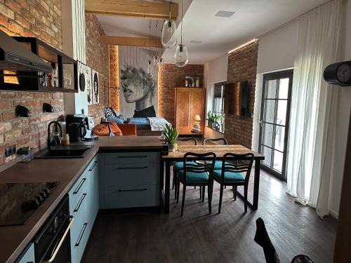 Hlinsko Casa | Design apartmán v zahradě