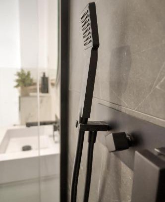 Gemarkung Langerfeld Apartamento | Design-Apartment für Geschäfts-&Urlaubsreisen in Wuppertal
