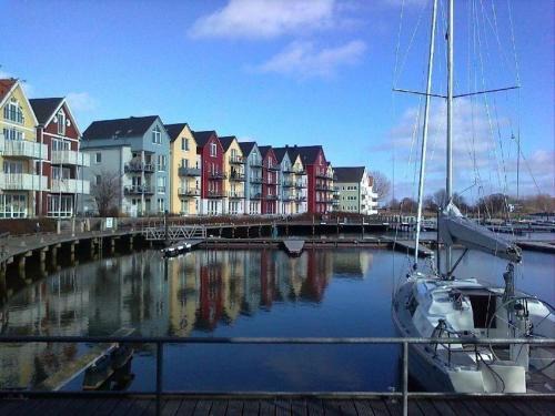 Steinbeckervorstadt Apartamento | Design Appartment Picasso am Yachthafen Greifswald