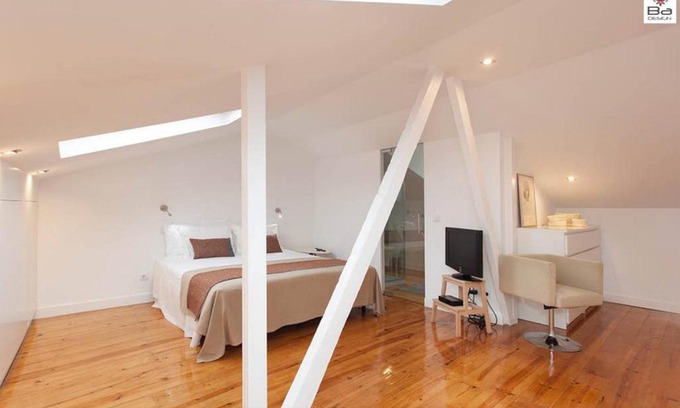 Encarnacao Apartamento | Design Duplex Apartment BA/Chiado