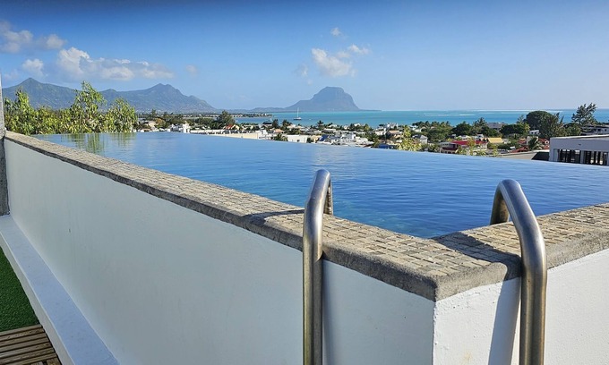 La Mivoie Villa | Loft de diseño (piscina privada en el techo)