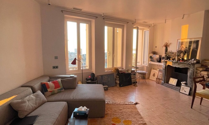 Saint-Lambert Casa | Design triplex with sea view, terrace, 2 bedrooms, near Notre-Dame de la Garde
