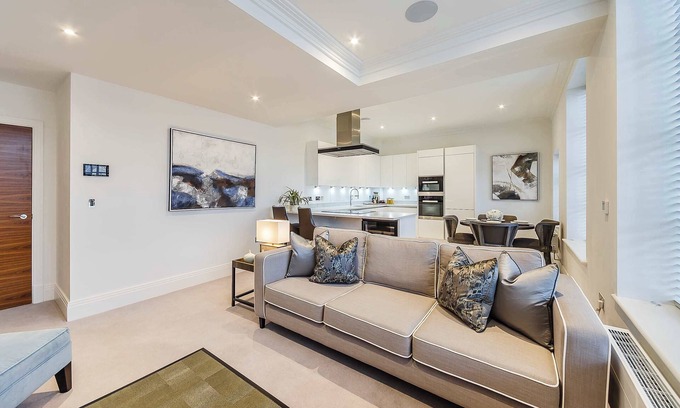 Hammersmith and Fulham Apartamento | 2 Bed Apartment 1st floor- Near Charing Cross Hospital