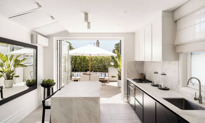 Woollahra Casa | DESIGNER CHIC IN HEART OF WOOLLAHRA VILLAGE