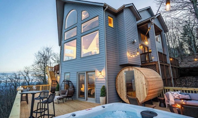 Roseland Casa | Designer Home w/ Incredible Views, Sleeps 16