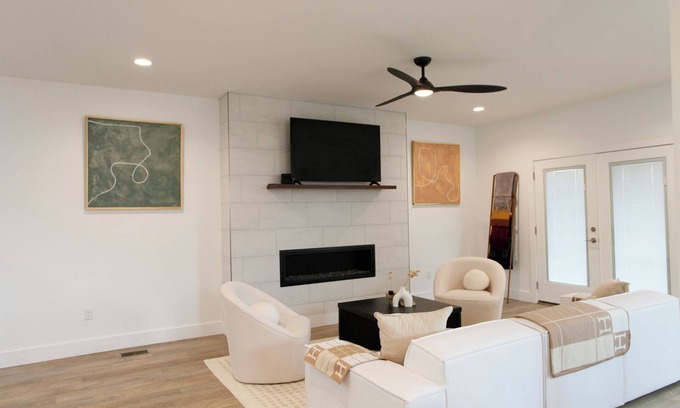 Chattanooga Casa | Designer Home 5 beds 4BR Jetted Tub 10 mins Chattanooga DT Perfect for families!
