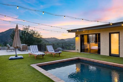 Agoura Hills Casa | Designer Malibu Retreat w Private Pool Dual Firepits and A Panoramic Views