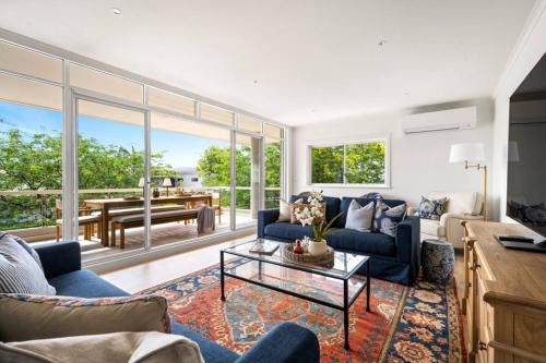 Palm Beach Casa | Designer Retreat Meets Vibrant Beachside Living