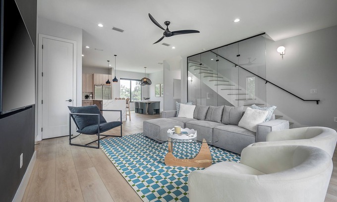 Tampa Heights Casa | Designer Tampa Heights Home Three Bedroom