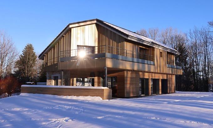 Mournans-Charbonny Casa | Casa de vacaciones de diseño para 8, piscina cubierta climatizada privada, en 25 ar