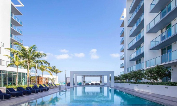 Northeast Miami Apartamento | Desing district, great apartment