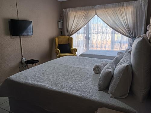 Rustenburg Casa | Desita La' Guesthouse