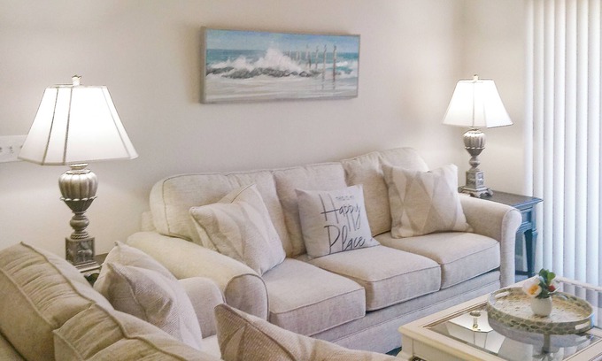 Indian Bayou Condominio | Destin's Dancing Cloud - Prime Location Condo Close to Beach