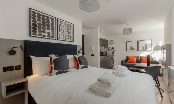 Old Town Apartamento | Destiny Scotland Market St Apartments