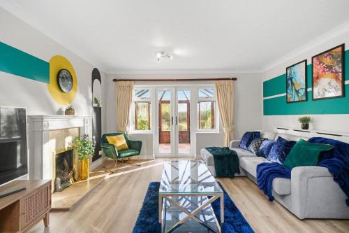 Cambridge Casa | Detached 6 Bedroom Cambridgeshire Abode - Pets
