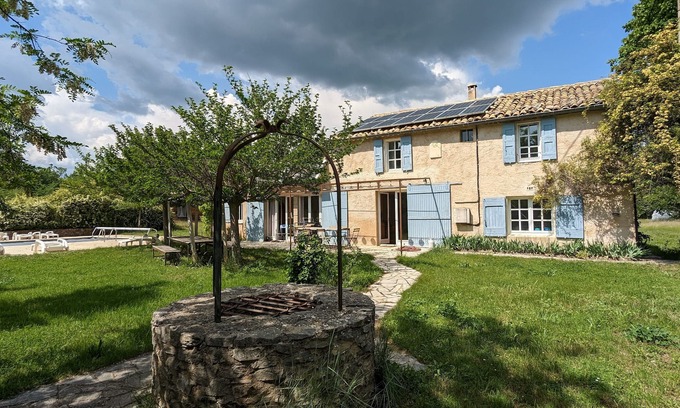 Simiane-la-Rotonde Otro | Casa unifamiliar provenzal con piscina