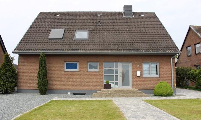 Landkirchen Casa | Casa de vacaciones independiente, luminosa y acogedora, amplio jardín en el corazón de la isla.