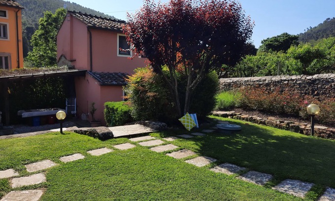 SantʼAndrea di Compito Casa | Casa independiente para 4 personas en las verdes colinas toscanas a 7 km de Lucca