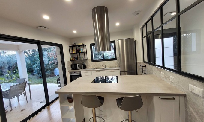 Saint-Siffret Casa | Detached house with swimming pool, Uzès in the immediate vicinity,