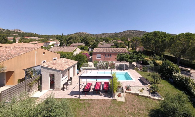 Merindol Casa | casa unifamiliar con piscina climatizada en el sur del pueblo de Luberon