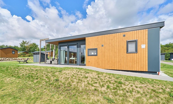 Suesel Casa | Detached vacation home WindSpiel in Seeparx Süsel with terrace and close to the lake