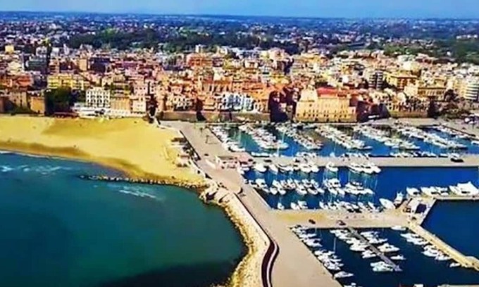 Nettuno Villa | Independent villa in a residential area near the center and the sea