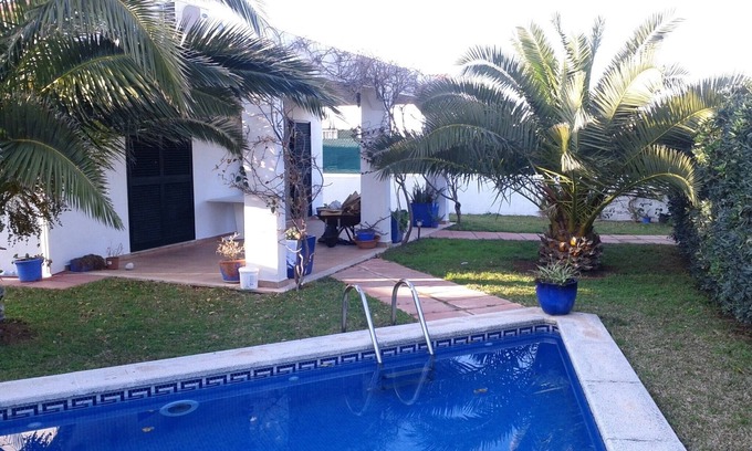 Cap d'Artrutx Villa | Chalet individual con jardin propio y piscina privada, cerca del mar.