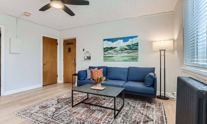 City Park Apartamento | Detroit by Modern Midstay / On City Park! #T21