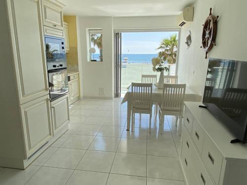 La Jetee Apartamento | Deux-Pièces Neuf Climatisé Face Mer à Canet-Plage - FR-1-750-76