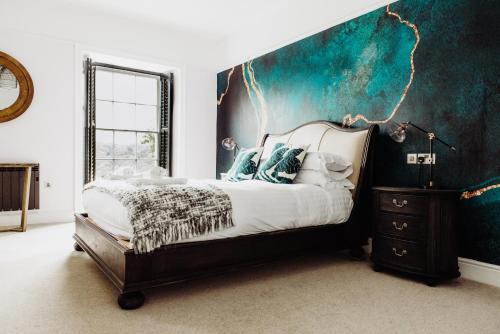 Devils Bridge Casa | Devils Falls at the Luxury Hafod Hotel Aberystwyth