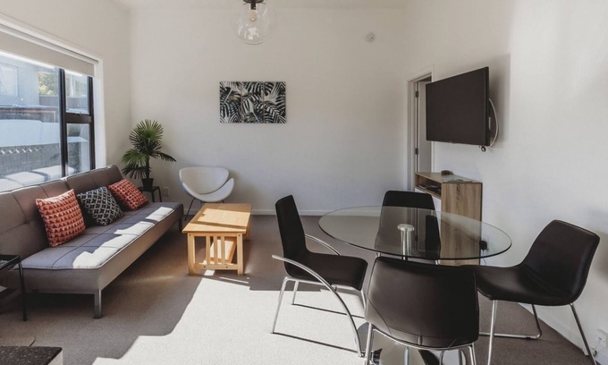 New Plymouth Apartamento | DEVINE ON DEVON CENTRAL CITY