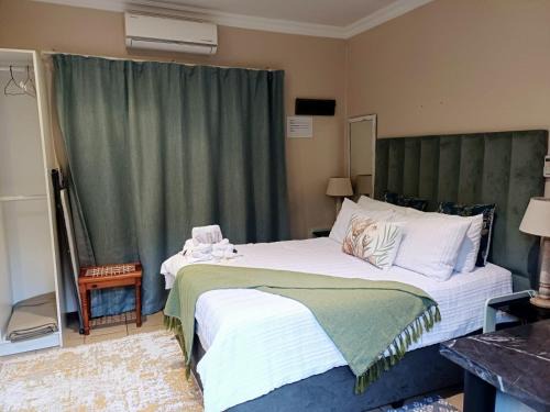 Pietermaritzburg Cama Y Desayuno | Devine Stay- Pmb