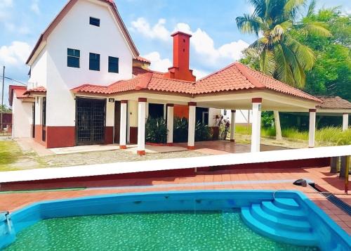 Alor Gajah Casa | DFaro 5R Pool Villa