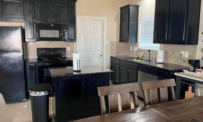 Fort Worth Apartamento | DFW Room A - Una Habitación , Capacidad 1