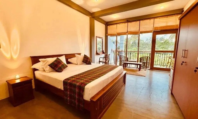 Ahangama Apartamento | Dharma Place - King Room with Balcony 1