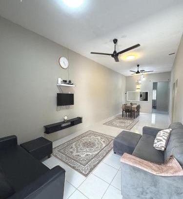 Padang Saujana Casa | Dhia Medina Homestay Jerantut