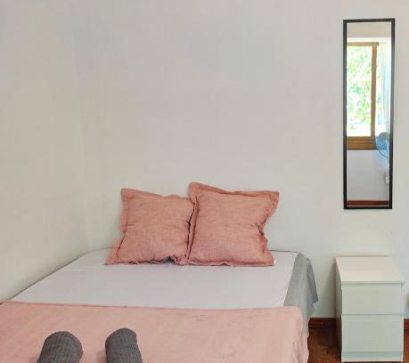 La Sagrada Familia Cama Y Desayuno | Diagonal R1