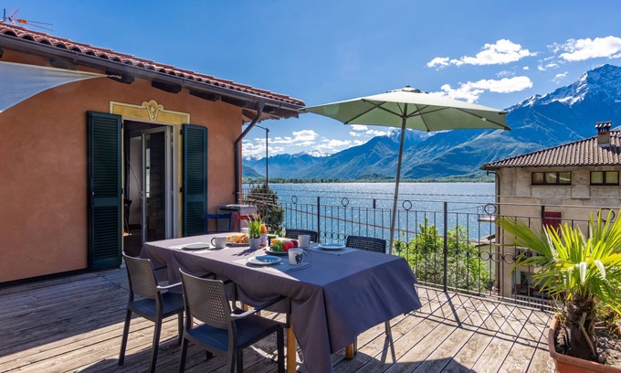 Gera Lario Apartamento | Diamante by Interhome