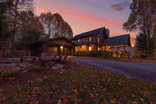 Boone Casa | Diamond Creek Lodge