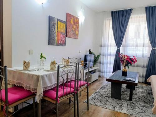 Kvartal Noviya Grad Apartamento | Diamond Heights apartament