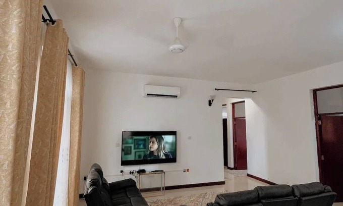 Tunguu Casa | Diamond Tunu apartment -ZSSF