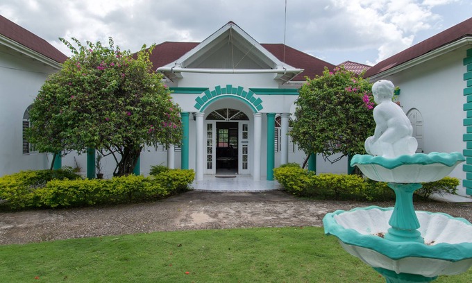 Montego Bay Cama Y Desayuno | Diamond Villa Yoga & Wellness