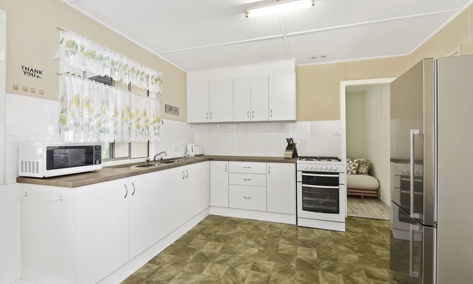 Dunbogan Casa | Diamond Waters Caravan Park