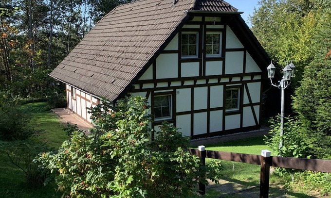 Feriendorf Frankenau Casa | Die Kleine Ferienvilla am Edersee/ Nationalpark Kellerwald-edersee