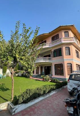 Nishat-Shalimar Cama Y Desayuno | Dilaram Guest House