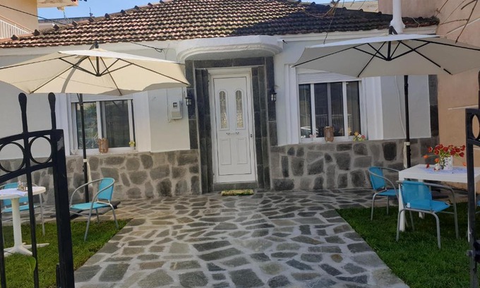 Nea Peramos Casa | Dimitri's house