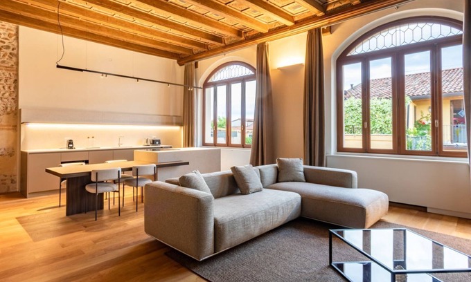 Citta Antica Apartamento | Dimora Aida - Penthouse in historic palace with private terrace